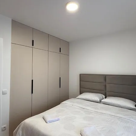 Stela Stan Na Dan Apartamento